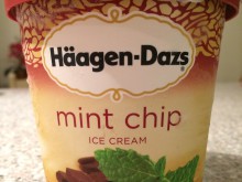 ハワイのハーゲンダッツ〜mint chip