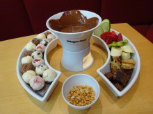 ドバイのハーゲンダッツ〜Haagen Dazs Fondue